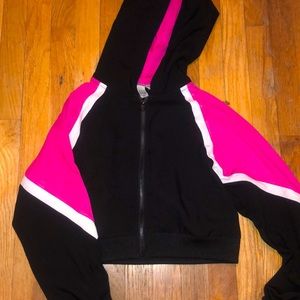 New black cropped jacket